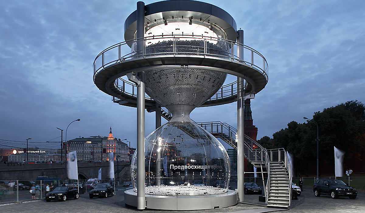 BMW Sanduhr Plexiglas sonderkonstruktion imagine structure Tragwerksplanung